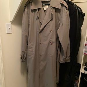 TravelSmith Raincoat